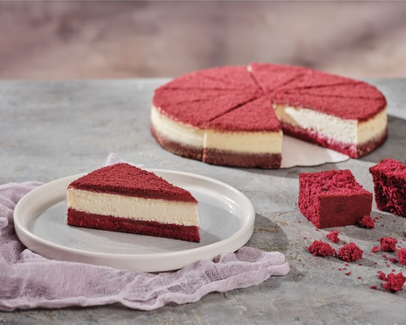 Red Velvet Cheesecake